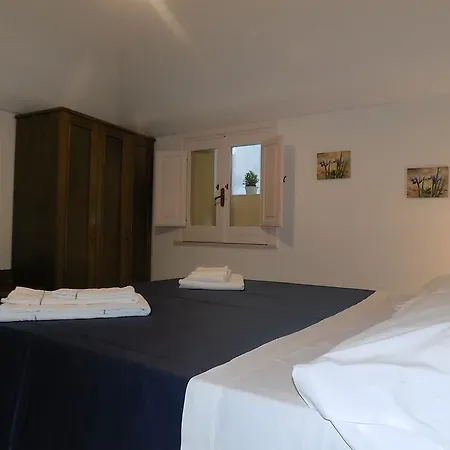 Dimora L'orchidea Holiday home *