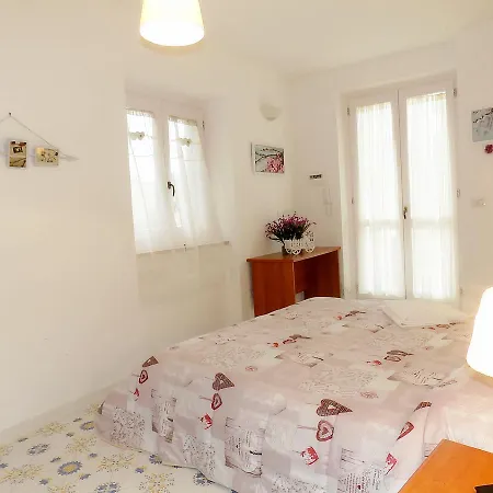Dimora L'orchidea Holiday home *